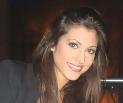 Vittoria, 19 anni — incontri extraconiugali a Bari