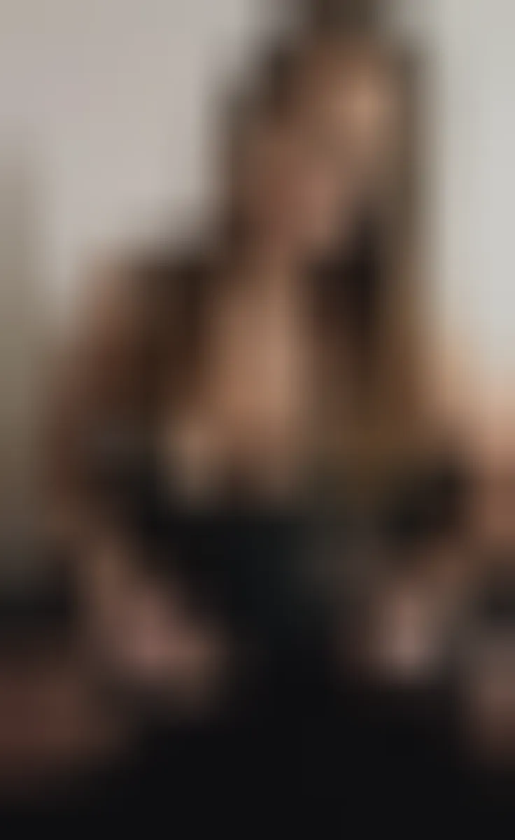 Sienna, 28 anni — incontri extraconiugali a Pianura