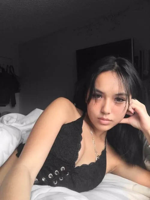 Mia, 22 anni — incontri extraconiugali a Circoiscrizione VI