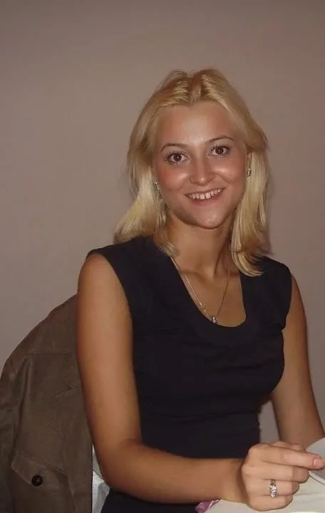 Nina, 22 anni — incontri extraconiugali a Rimini