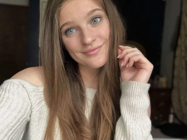 Giulia, 27 anni — incontri extraconiugali a Parella