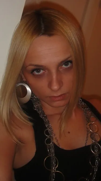 Carina, 21 anni — incontri extraconiugali a Monza